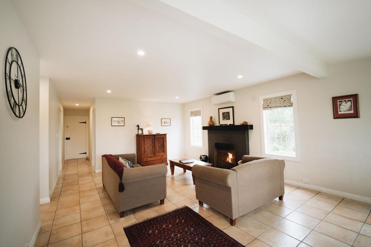 Hotel Brackenridge Country Retreat & Spa Martinborough Esterno foto