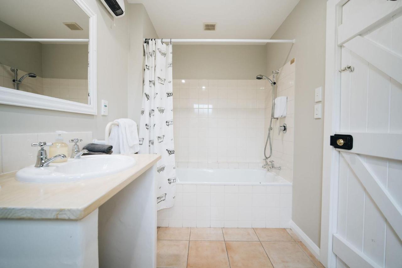 Brackenridge Country Retreat & Spa Martinborough Esterno foto