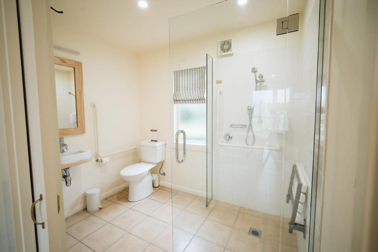 Brackenridge Country Retreat & Spa Martinborough Esterno foto