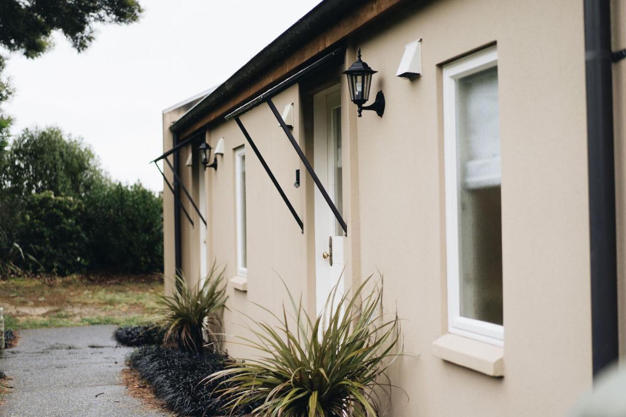Brackenridge Country Retreat & Spa Martinborough Esterno foto