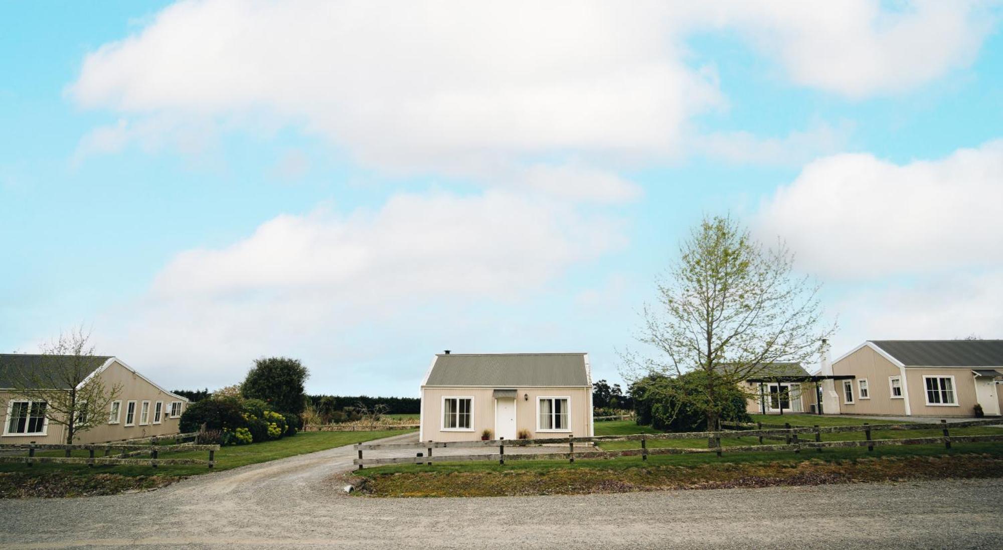 Brackenridge Country Retreat & Spa Martinborough Esterno foto