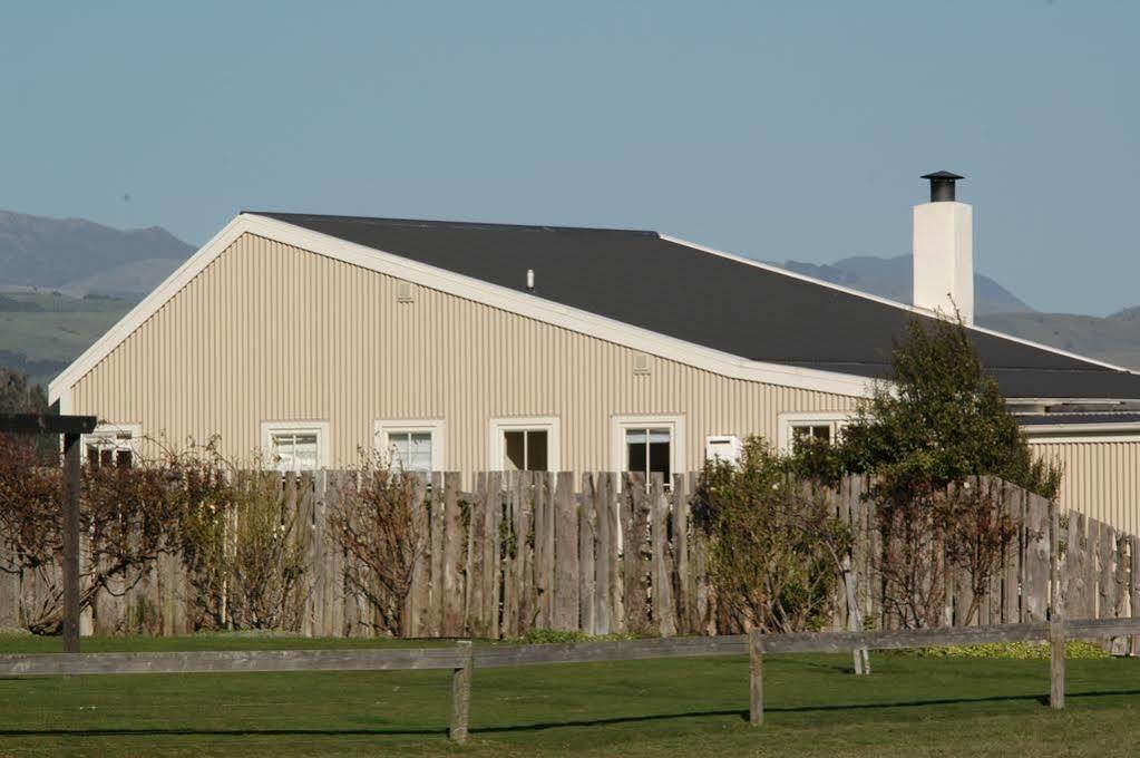 Brackenridge Country Retreat & Spa Martinborough Esterno foto